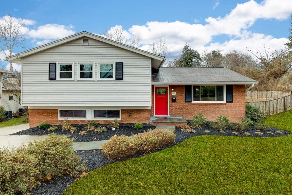 SOLD! Fairmont Estates 590,000 Focus on NoVA Real Estate