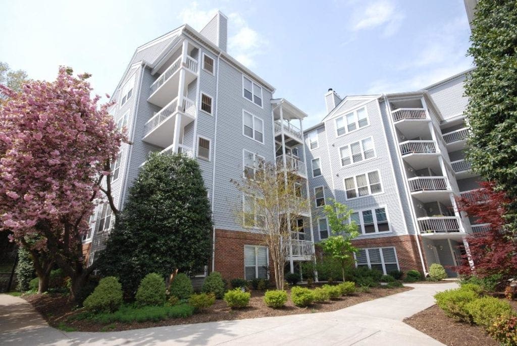 SOLD! OAKTON 269,000 Focus on NoVA Real Estate